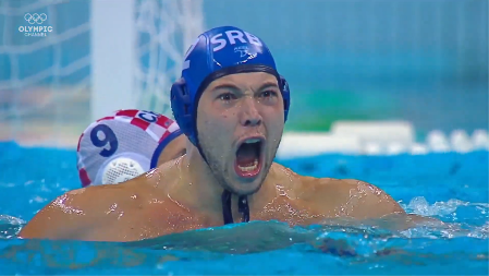 Težak udarac za Srbiju: Suspendovan najbolji vaterpolista